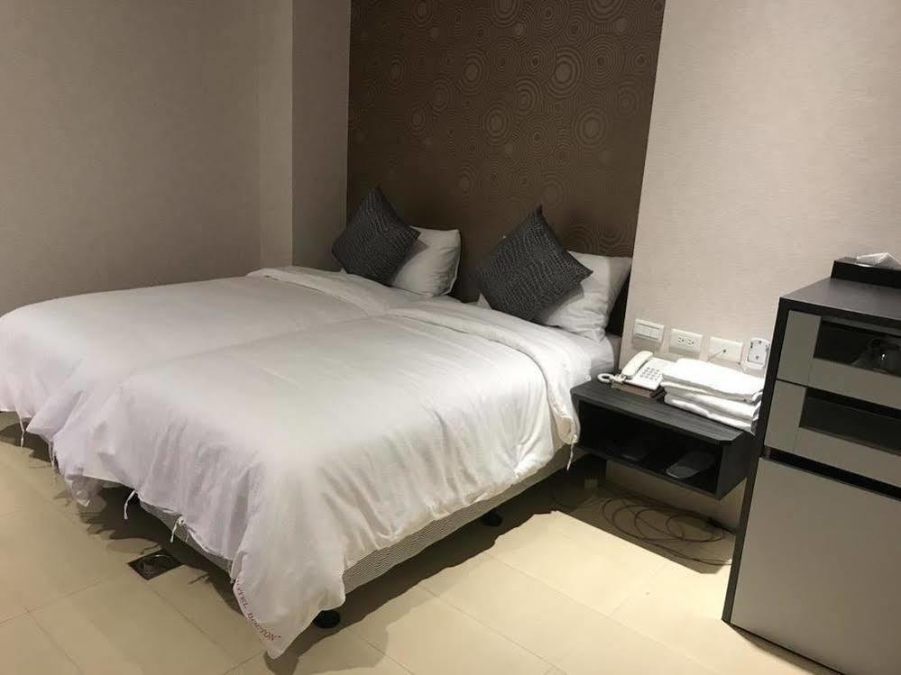 Boston Hotel Jiayi Zewnętrze zdjęcie